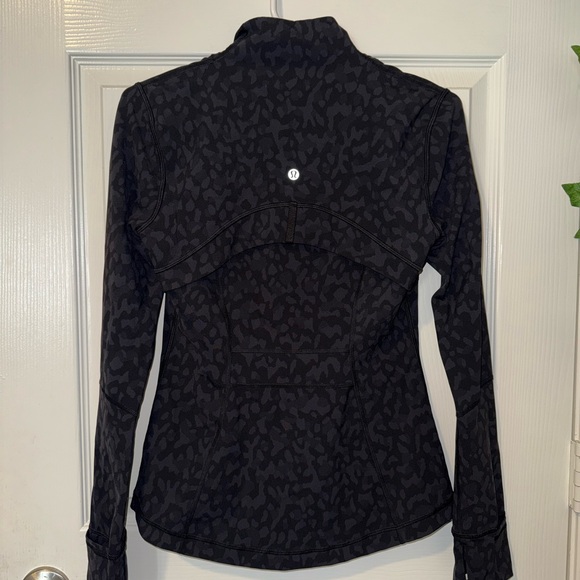 Lululemon Define Jacket Luxtreme in Formation Camo Deep Coal Size 6 Never Worn - Picture 4 of 13